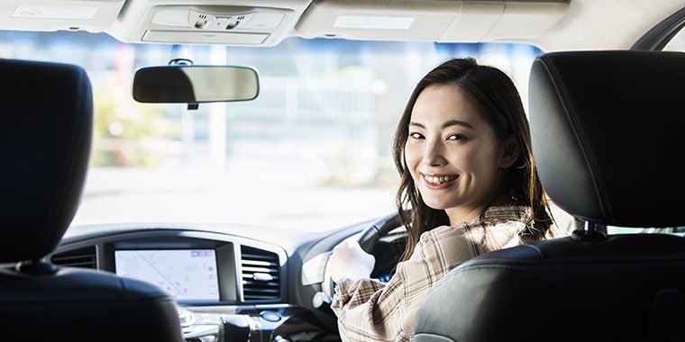 教習所で運転練習